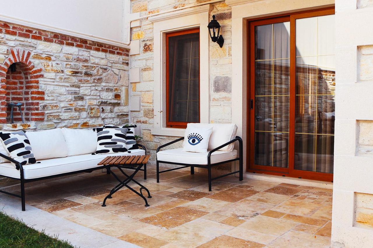 Sinem Hanim Konagi Boutique Hotel Yenifoca Exterior foto